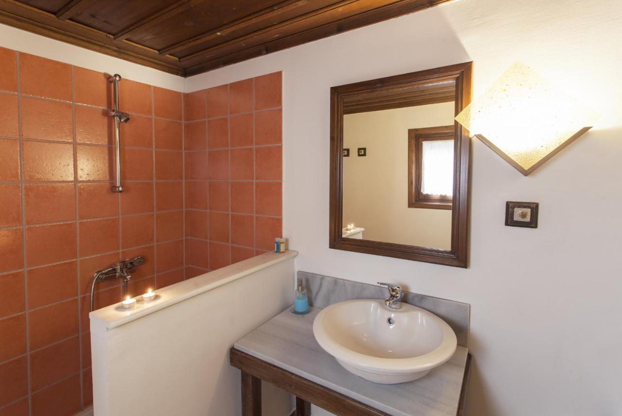 Mpelleiko Hotel Stemnitsa Luaran gambar